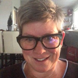 Meet your Posher, Kelly